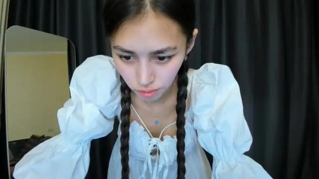 Image 3 of london_sugar Stream on Chaturbate on 14 months ago