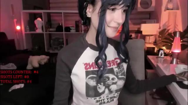 Image 6 of lonelly_lolly98 Stream on Chaturbate on 4 months ago