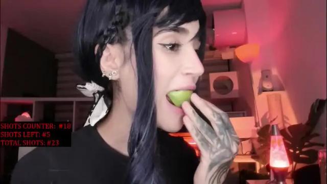 Image 4 of lonelly_lolly98 Stream on Chaturbate on 4 months ago