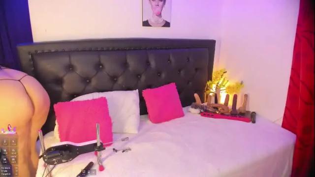 Image 4 of lonely_shewolf Stream on Chaturbate on 18 days ago