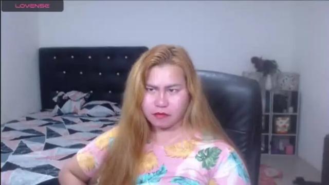 Image 10 of longasiansausage Stream on Chaturbate on 15 months ago