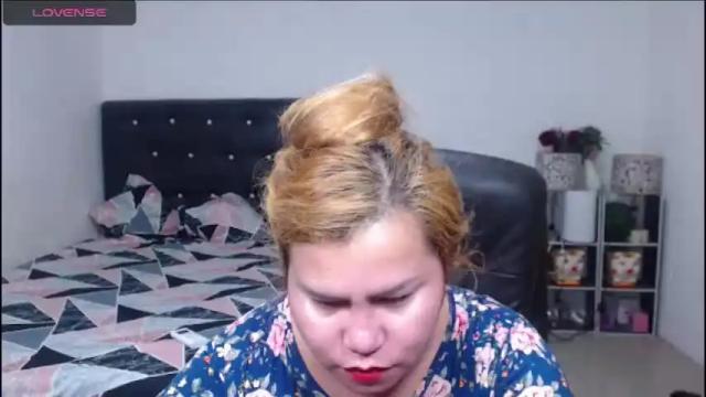 Image 10 of longasiansausage Stream on Chaturbate on 18 months ago
