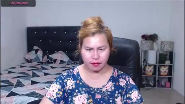 Image 2 of longasiansausage Stream on Chaturbate on 18 months ago