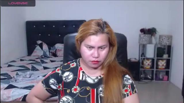 Image 12 of longasiansausage Stream on Chaturbate on 17 months ago