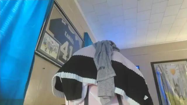 Image 11 of lononcashmere69 Stream on Chaturbate on 13 months ago