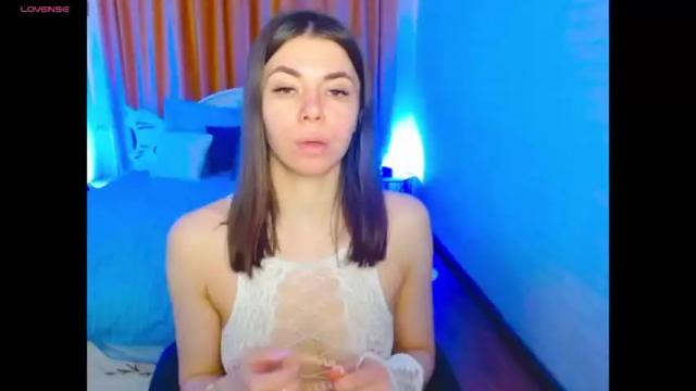 Image 11 of loo_maybe Stream on Chaturbate on 16 months ago