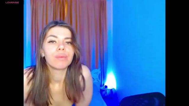 Image 3 of loo_maybe Stream on Chaturbate on 15 months ago