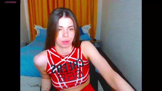 Image 12 of loo_maybe Stream on Chaturbate on 14 months ago
