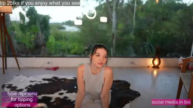 Image 2 of loollypop24 Stream on Chaturbate on 19 days ago