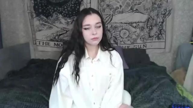 Image 11 of loonamorte Stream on Chaturbate on 16 months ago