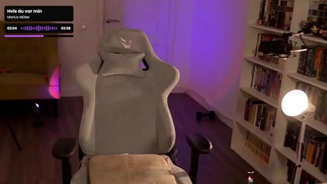 Thumbnail 3, loony_moony's Stream at Chaturbate, 1 month ago