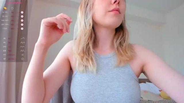 Thumbnail 1, loopcia's Stream at Chaturbate, 19 months ago