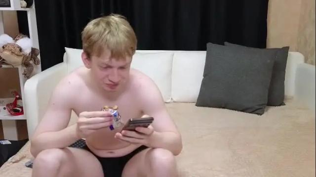 Image 4 of loossers Stream on Chaturbate on 1 month ago