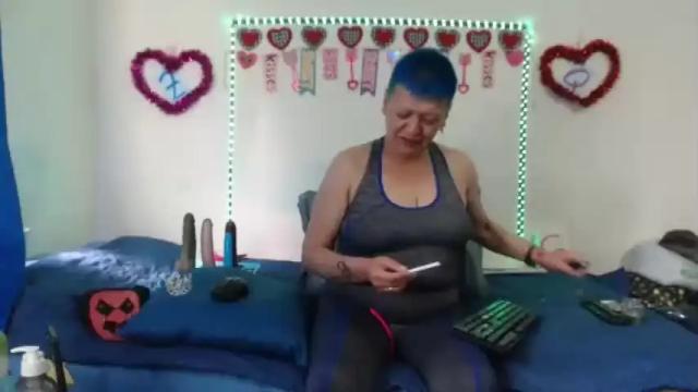 Image 8 of loquitaqueen011 Stream on Chaturbate on 16 months ago