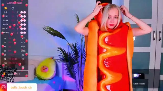 Thumbnail 3, lora_lux's Stream at Chaturbate, 20 months ago
