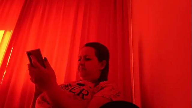 Image 12 of loraflame Stream on Chaturbate on 2 months ago