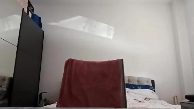 Image 7 of loraflame Stream on Chaturbate on 2 days ago