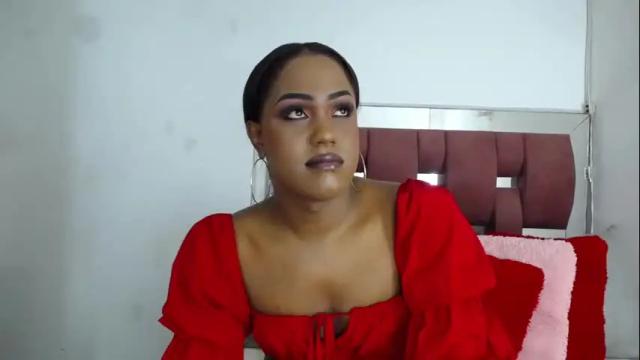 Image 6 of lorainebigdickts Stream on Chaturbate on 2 months ago