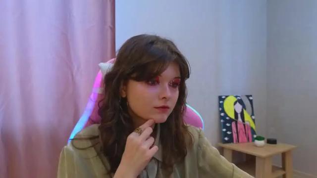 Image 4 of loralan Stream on Chaturbate on 15 months ago