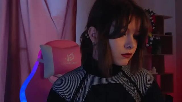 Image 2 of loralan Stream on Chaturbate on 13 months ago