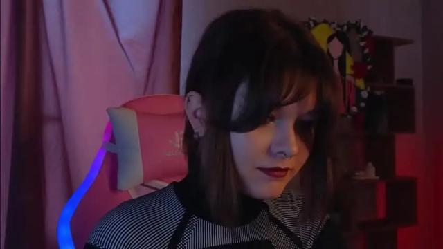 Image 6 of loralan Stream on Chaturbate on 13 months ago