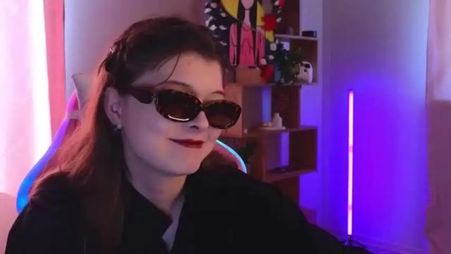 Image 4 of loralan Stream on Chaturbate on 13 months ago