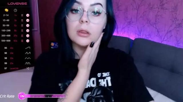 Image 7 of loramoonnn Stream on Chaturbate on 14 months ago