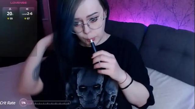 Image 6 of loramoonnn Stream on Chaturbate on 1 month ago