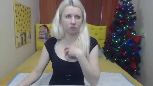 Image 6 of lorariser Stream on Chaturbate on 19 months ago