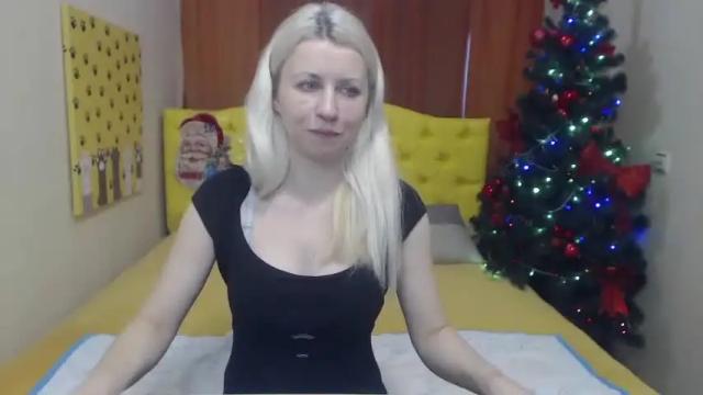 Image 7 of lorariser Stream on Chaturbate on 19 months ago