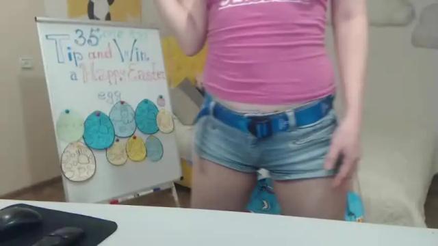 Image 2 of lorariser Stream on Chaturbate on 16 months ago