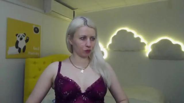Thumbnail 1, lorariser's Stream at Chaturbate, 15 months ago