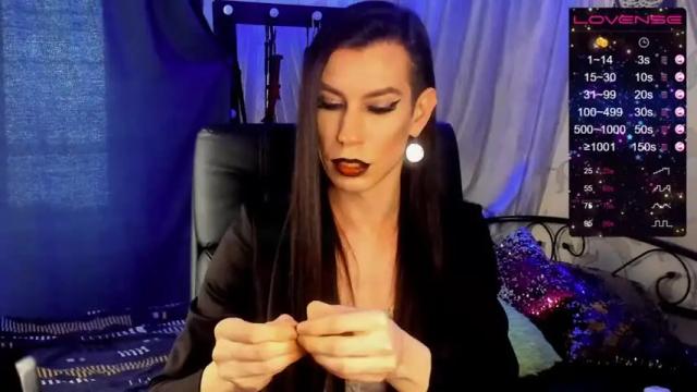Image 8 of lord_russell Stream on Chaturbate on 14 months ago