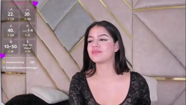 Image 6 of loreana69 Stream on Chaturbate on 1 month ago