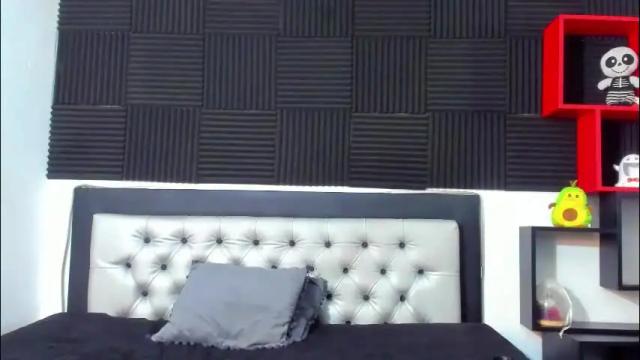 Image 6 of loredepp Stream on Chaturbate on 2 months ago