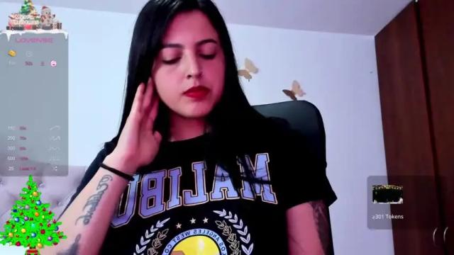 Image 4 of lorein_sag Stream on Chaturbate on 17 months ago