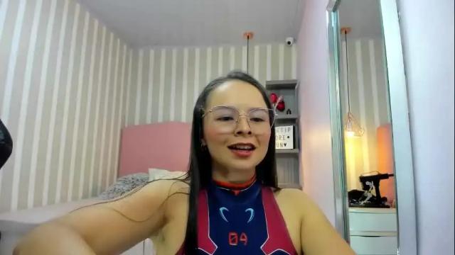 Image 8 of lorelaigiven Stream on Chaturbate on 19 days ago