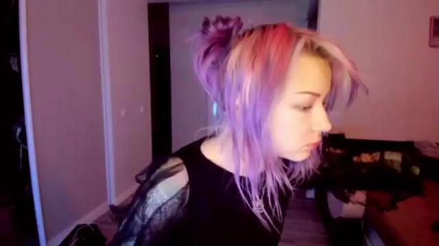 Image 2 of lorelaye_ Stream on Chaturbate on 15 months ago