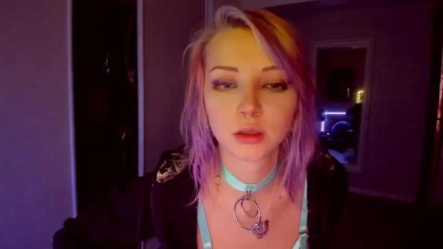 Image 10 of lorelaye_ Stream on Chaturbate on 15 months ago