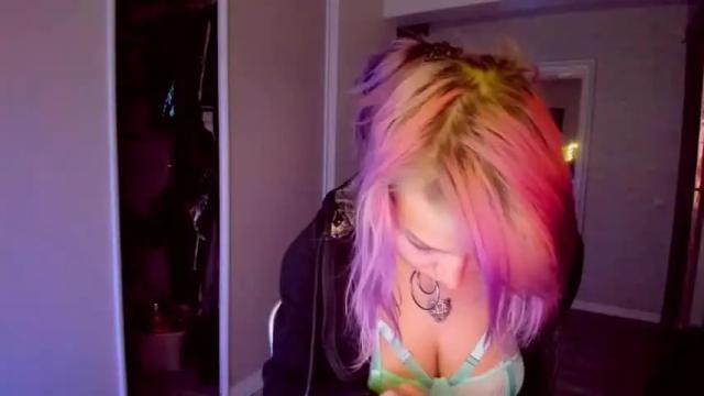 Image 7 of lorelaye_ Stream on Chaturbate on 15 months ago