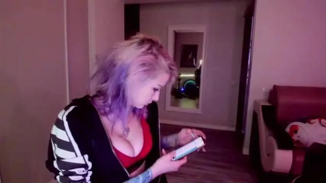 Image 12 of lorelaye_ Stream on Chaturbate on 15 months ago