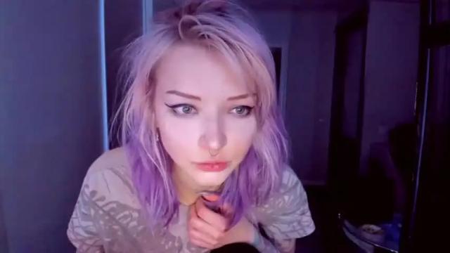 Image 2 of lorelaye_ Stream on Chaturbate on 10 months ago