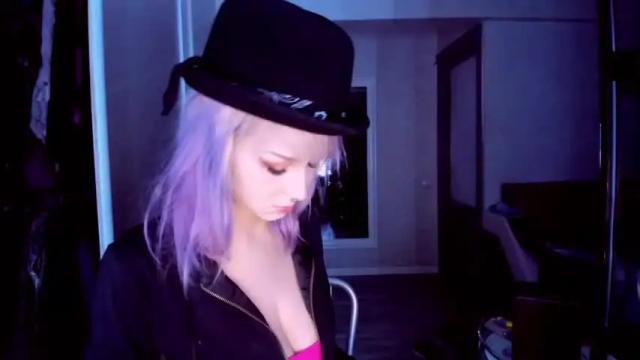 Image 4 of lorelaye_ Stream on Chaturbate on 14 months ago