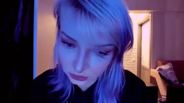 Image 10 of lorelaye_ Stream on Chaturbate on 14 months ago