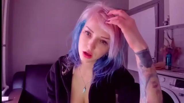 Image 4 of lorelaye_ Stream on Chaturbate on 14 months ago
