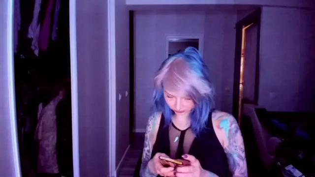 Image 10 of lorelaye_ Stream on Chaturbate on 14 months ago