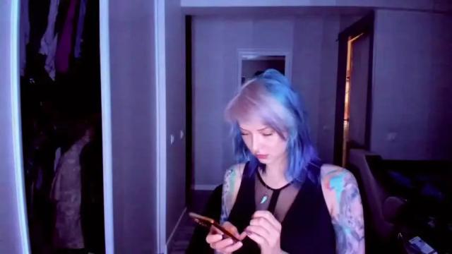Image 12 of lorelaye_ Stream on Chaturbate on 14 months ago