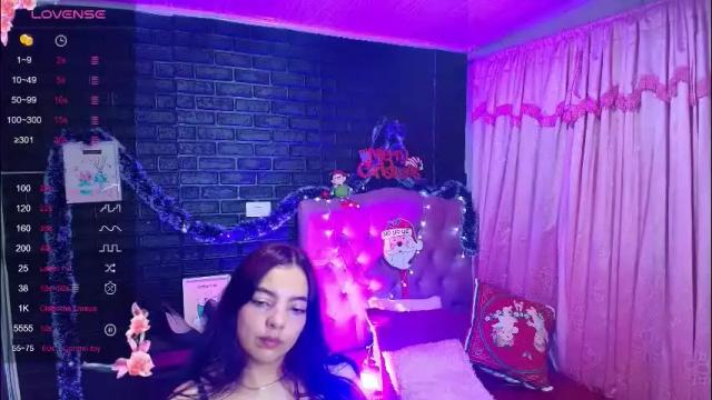 Image 2 of loren_44tits Stream on Chaturbate on 25 days ago