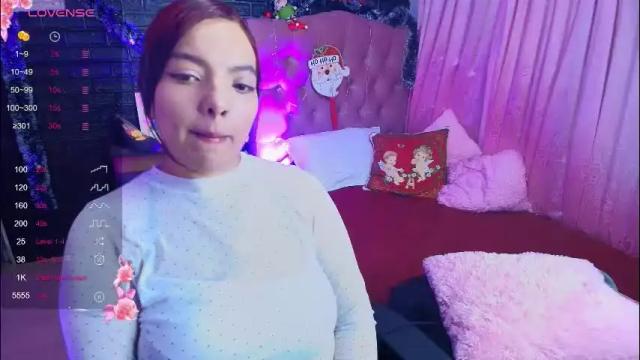 Image 8 of loren_44tits Stream on Chaturbate on 17 days ago