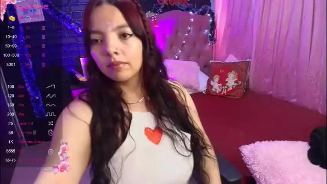 Image 3 of loren_44tits Stream on Chaturbate on 10 days ago